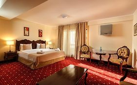 Classic Inn Hotel